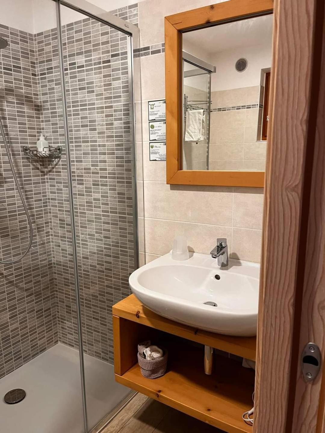 مبيت وإفطار Bosentino Agritur Maso Flonkeri المظهر الخارجي الصورة